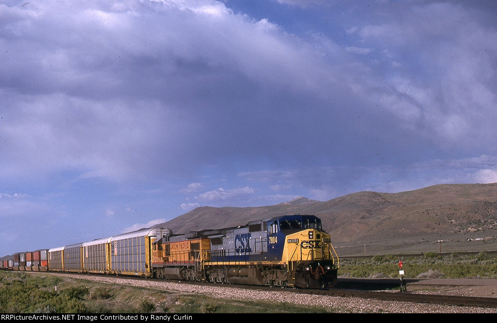 CSX 7884 at Elko